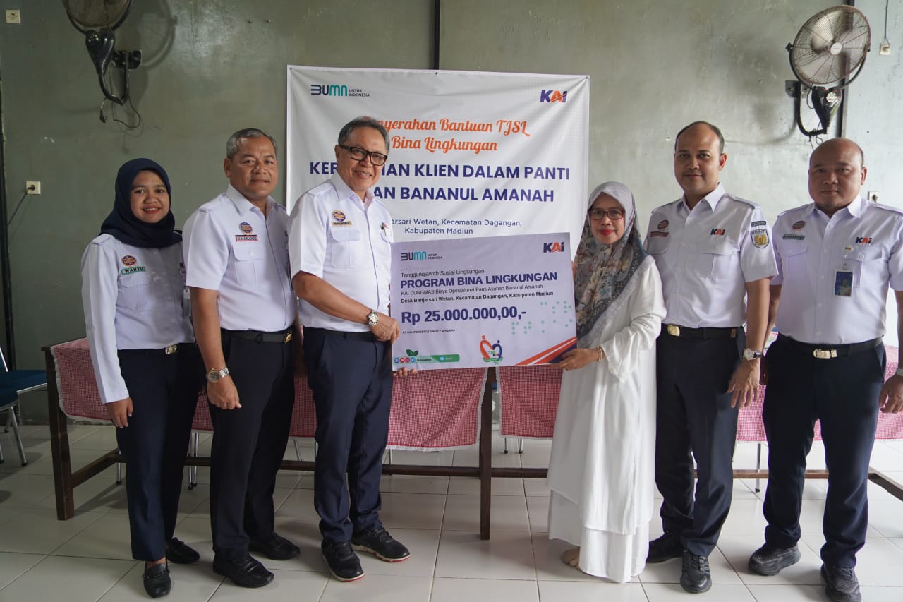 KAI Daop 7 Madiun Gelontorkan Anggaran Ratusan Juta Untuk TJSL.